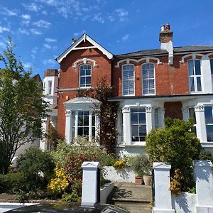 Anne'S House